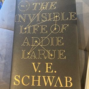 The Invisible Life of Addie LaRue by V.E. Schwab - Hardcover